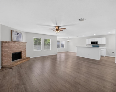 9605 Woodrow Wilson Drive - Photo Thumbnail 8