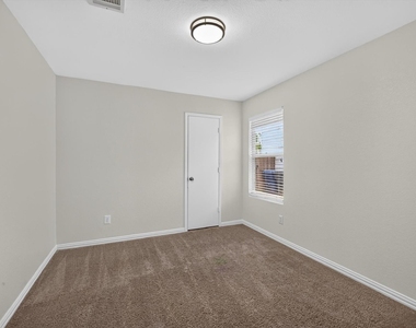 9605 Woodrow Wilson Drive - Photo Thumbnail 24