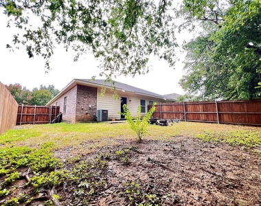 1514 Piedmont Drive - Photo Thumbnail 15