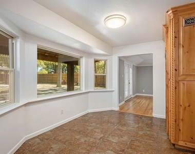6509 Ponderosa Lane - Photo Thumbnail 9