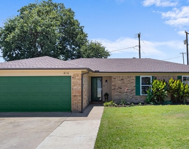 414 Hallmark Drive - Photo Thumbnail 1