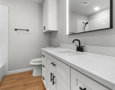 414 Hallmark Drive - Photo Thumbnail 31