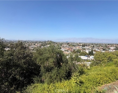 1831 Garvey Avenue - Photo Thumbnail 10