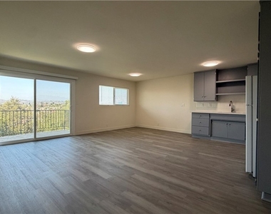 1831 Garvey Avenue - Photo Thumbnail 1