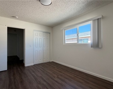 916 S Atlantic - Photo Thumbnail 7