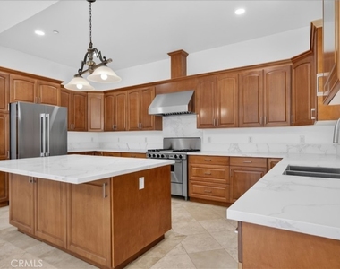 788 Manley Drive - Photo Thumbnail 17