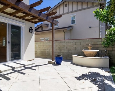 788 Manley Drive - Photo Thumbnail 28