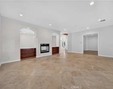 788 Manley Drive - Photo Thumbnail 3
