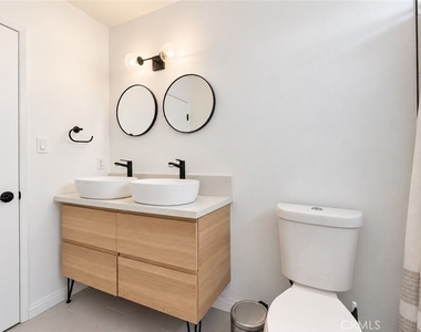 5420 Mcculloch - Photo Thumbnail 12