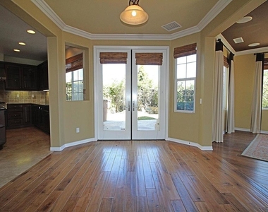 6294 Canary Street - Photo Thumbnail 10