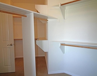6294 Canary Street - Photo Thumbnail 26