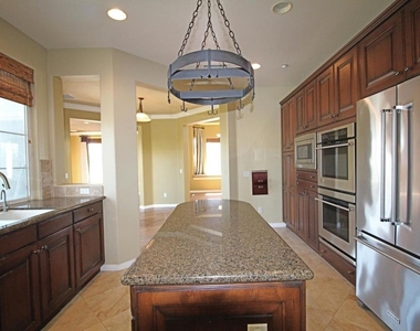 6294 Canary Street - Photo Thumbnail 6