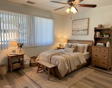 1103 W Francis Street - Photo Thumbnail 10