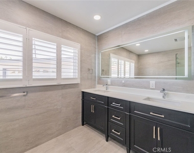 27106 Mesaba Drive - Photo Thumbnail 24
