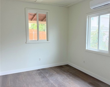 514 S Alhambra - Photo Thumbnail 7