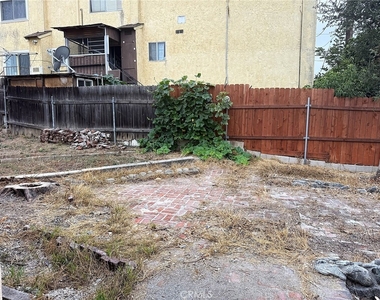 514 S Alhambra - Photo Thumbnail 12
