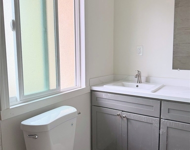 514 S Alhambra - Photo Thumbnail 8