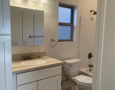 1774 Carrera Drive - Photo Thumbnail 14