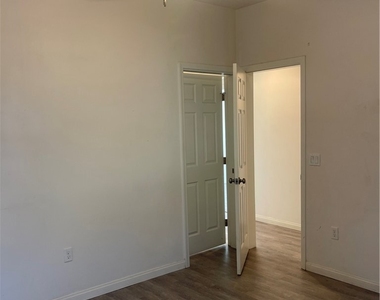 1774 Carrera Drive - Photo Thumbnail 15