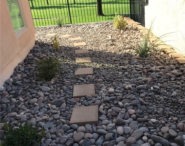 1774 Carrera Drive - Photo Thumbnail 22