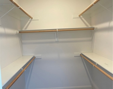 1774 Carrera Drive - Photo Thumbnail 12