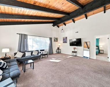 1220 Snowbird Drive - Photo Thumbnail 20