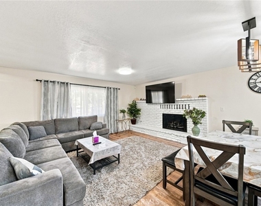 1220 Snowbird Drive - Photo Thumbnail 6