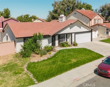 203 Linda Court - Photo Thumbnail 55