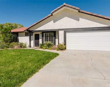 203 Linda Court - Photo Thumbnail 1