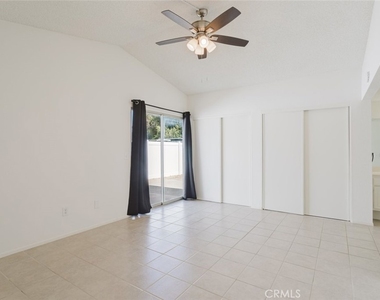 203 Linda Court - Photo Thumbnail 28