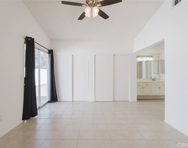 203 Linda Court - Photo Thumbnail 26