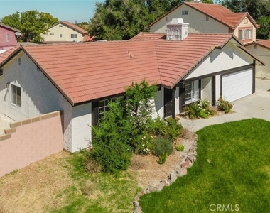 203 Linda Court - Photo Thumbnail 51