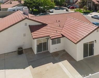 203 Linda Court - Photo Thumbnail 59