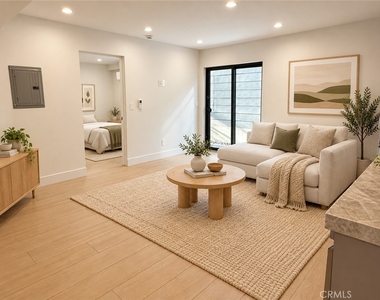 12818 1/2 Bloomfield Street - Photo Thumbnail 2