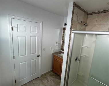 2810 8th Ave - Photo Thumbnail 11