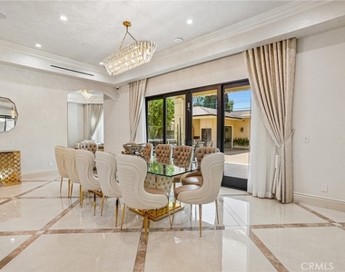 5513 Murietta Avenue - Photo Thumbnail 18