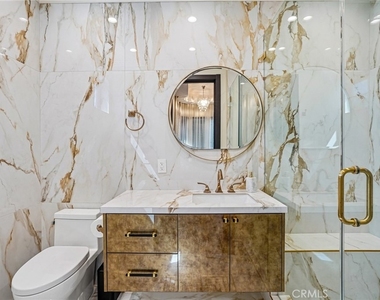 5513 Murietta Avenue - Photo Thumbnail 32