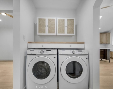 18253 Kingsbury Street - Photo Thumbnail 10