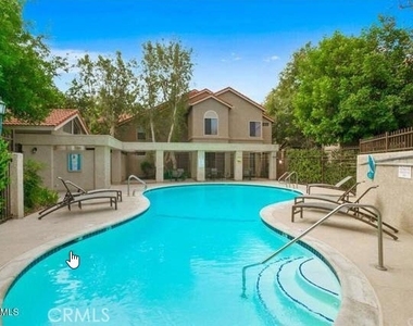 2336 Archwood - Photo Thumbnail 10