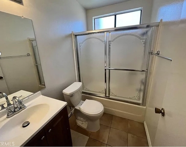 2336 Archwood - Photo Thumbnail 9