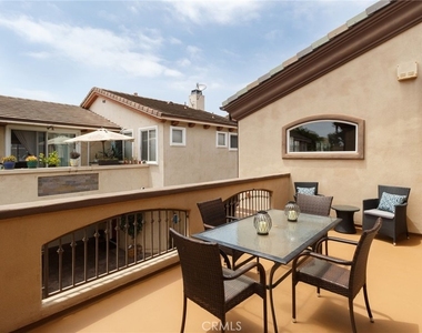 2113 Mathews - Photo Thumbnail 15