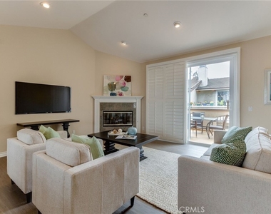 2113 Mathews - Photo Thumbnail 14
