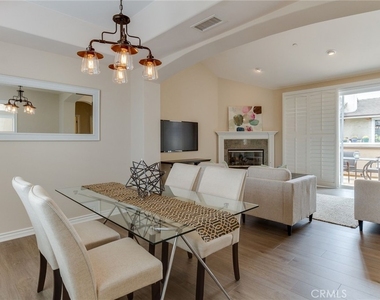 2113 Mathews - Photo Thumbnail 17