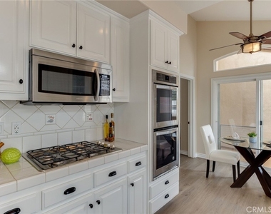 2113 Mathews - Photo Thumbnail 24
