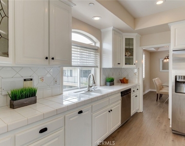 2113 Mathews - Photo Thumbnail 22