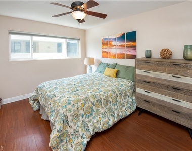 15 15th Street - Photo Thumbnail 5