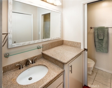 15 15th Street - Photo Thumbnail 7