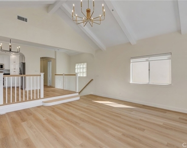 1608 Herrin Street - Photo Thumbnail 5