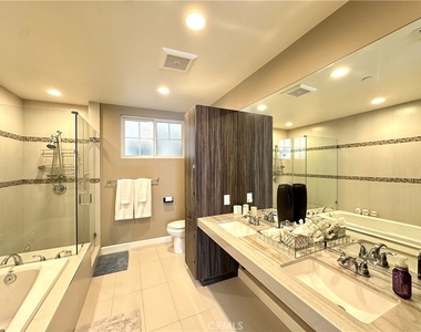 342 Myrtle - Photo Thumbnail 21