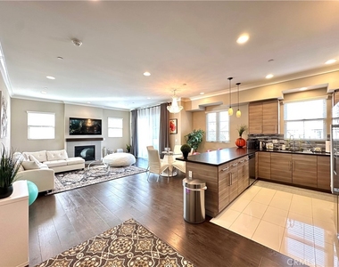 342 Myrtle - Photo Thumbnail 10